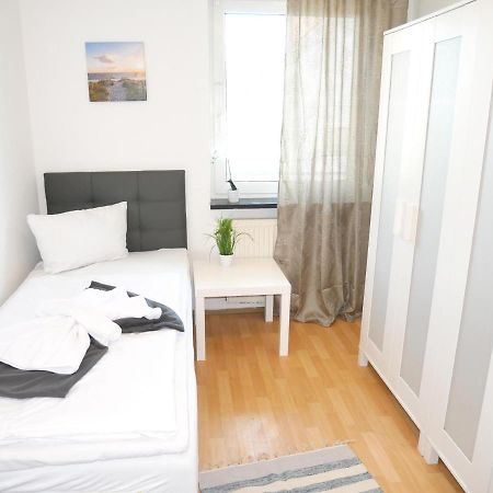 Sunnyhome Monteurwohnungen Und Apartments In Schwandorf المظهر الخارجي الصورة