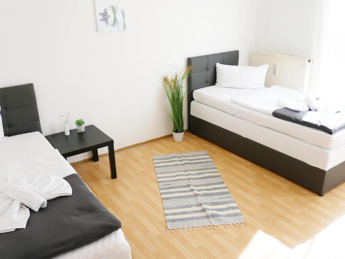 Sunnyhome Monteurwohnungen Und Apartments In Schwandorf المظهر الخارجي الصورة