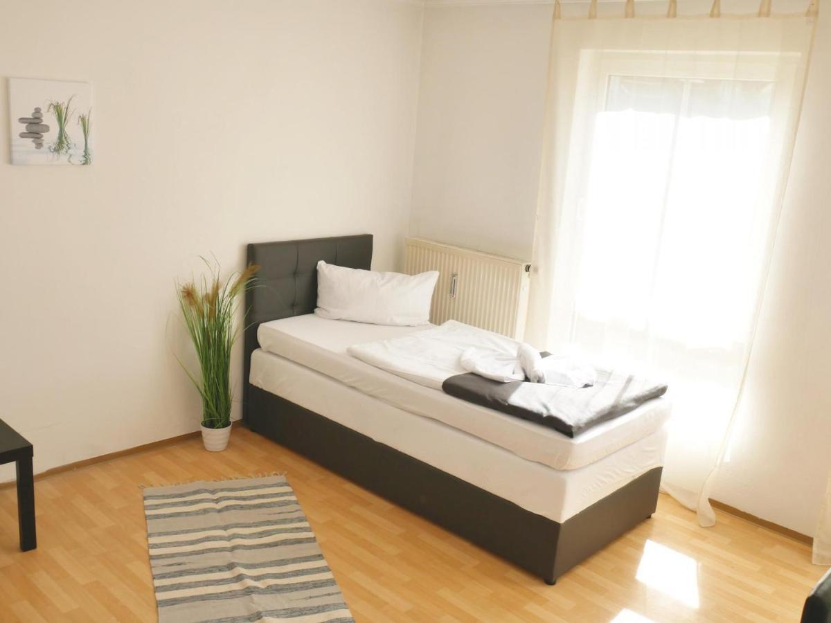 Sunnyhome Monteurwohnungen Und Apartments In Schwandorf المظهر الخارجي الصورة