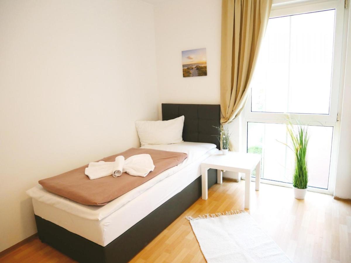 Sunnyhome Monteurwohnungen Und Apartments In Schwandorf المظهر الخارجي الصورة