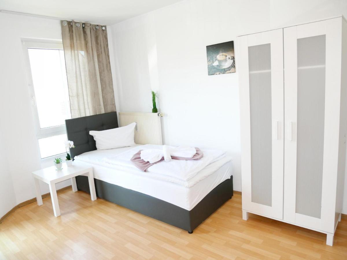 Sunnyhome Monteurwohnungen Und Apartments In Schwandorf المظهر الخارجي الصورة